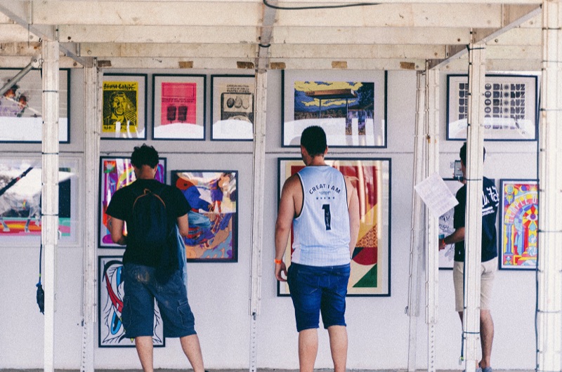 MEO Kalorama — on-site Underdogs print gallery