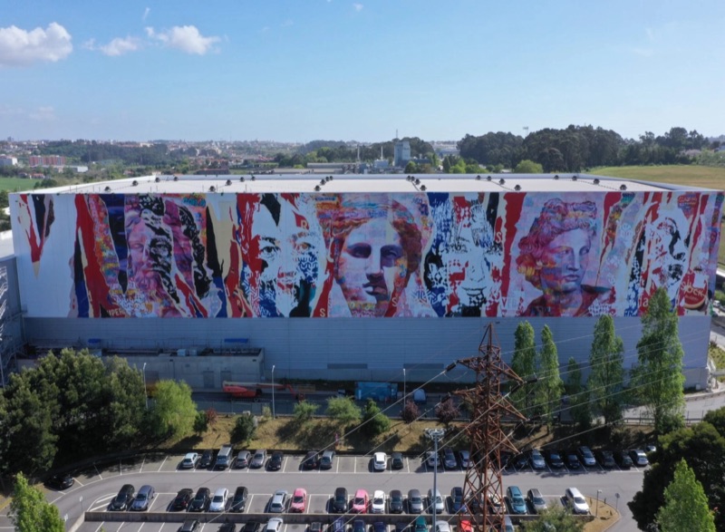 Everyday Gods — Super Bock warehouse mural, aerial view