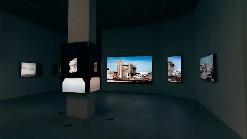 Threshold — Vhils lightbox room at Eterno Gallery