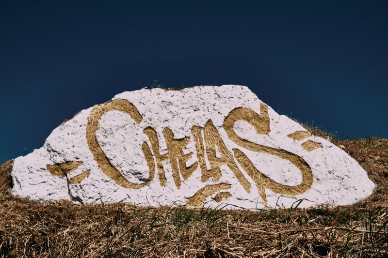 The Matinha move — CHELAS carved into the earth