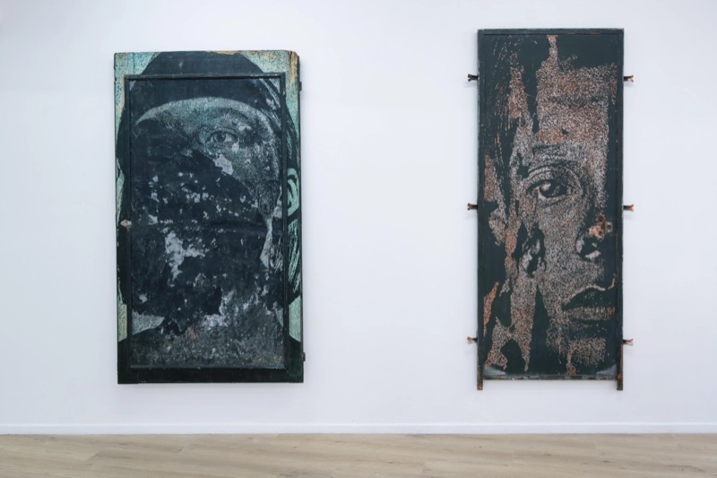 Installation view of Momentum at Danysz Gallery, Paris
